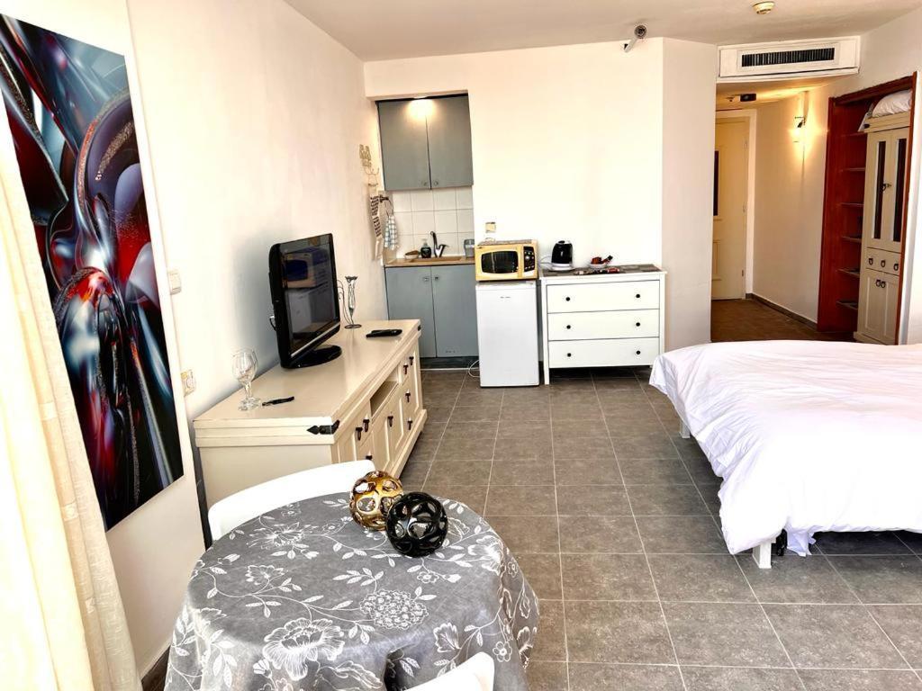 Raphael Apartments Herzliya Luaran gambar
