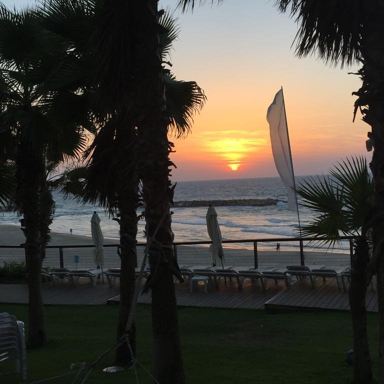 Raphael Apartments Herzliya Luaran gambar