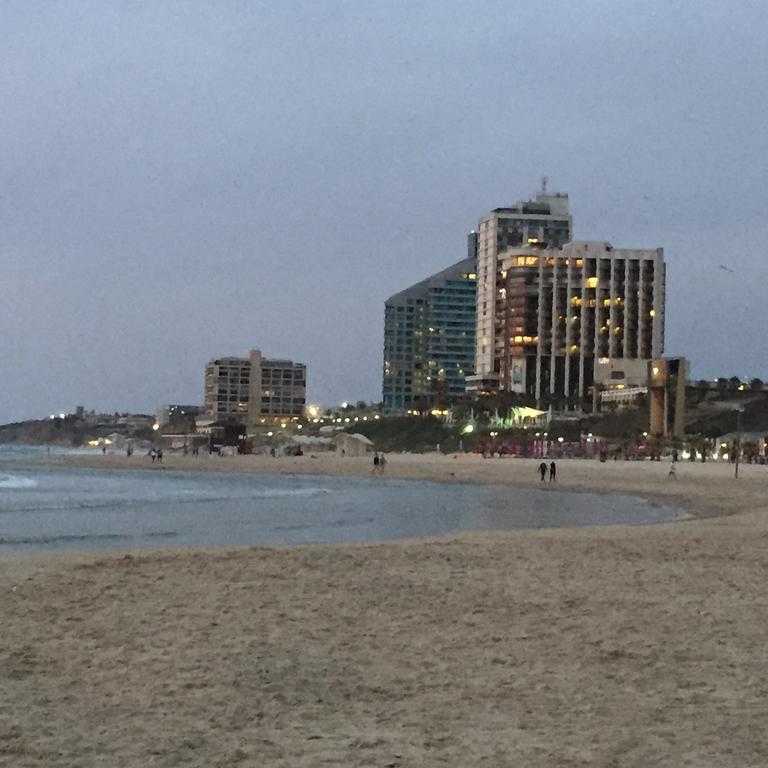 Raphael Apartments Herzliya Luaran gambar